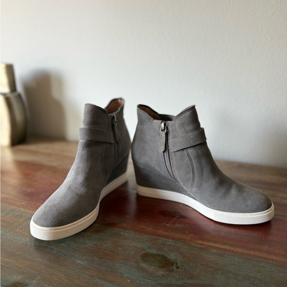 L.Paolo Stylish Gray Ankle Boots